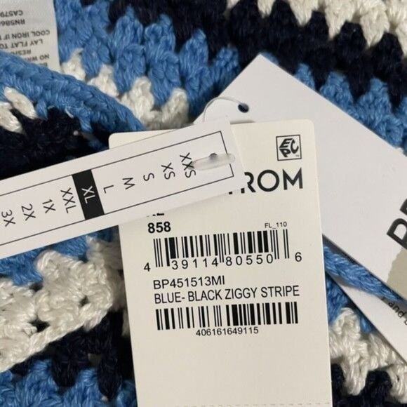 BP.  Junior Crochet Halter Top Size XL Blue Black Ziggy Stripe Boho - Picture 7 of 10